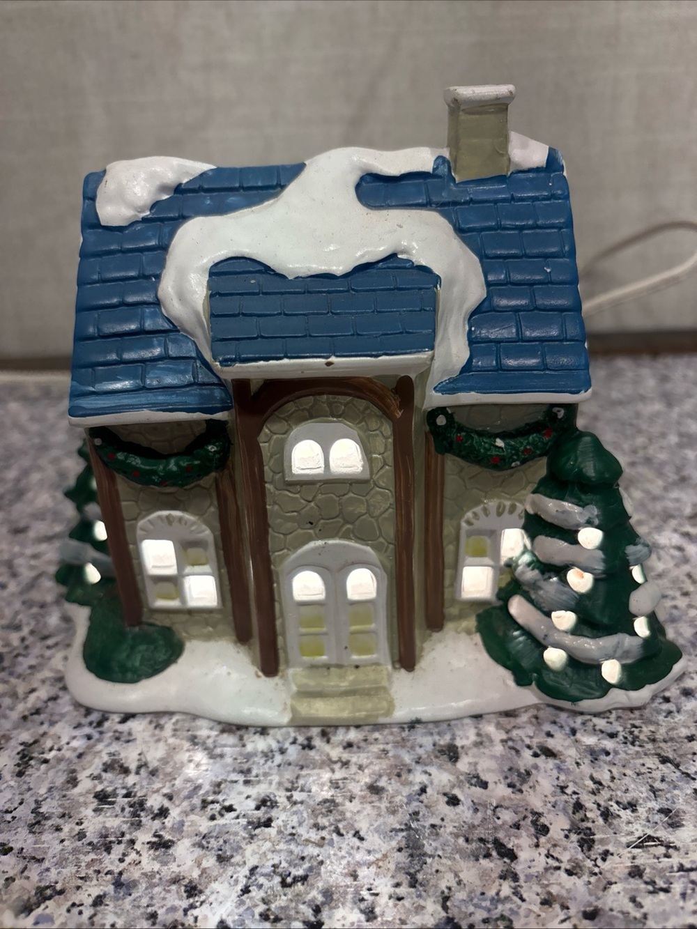 Ceramic Light-Up Snowy Cottage Decoration 5”
